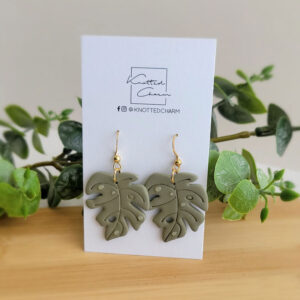 Monstra Leaf Dangle